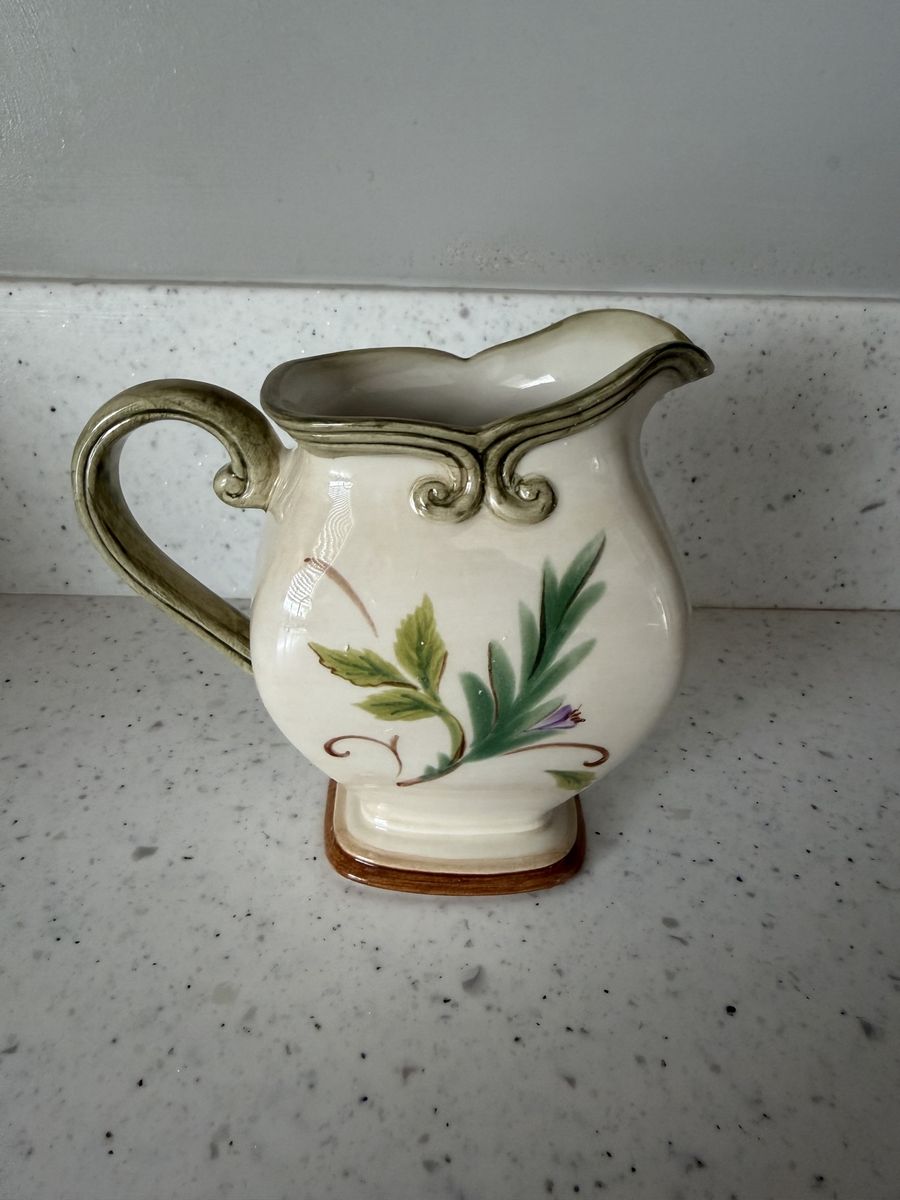 Lenox “Colore” Creamer
