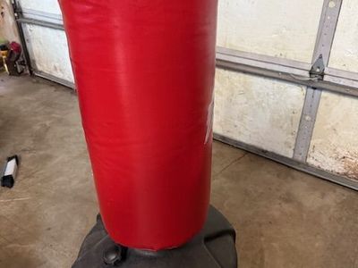 Karate Training & Sparring Gear – Excellent Condition