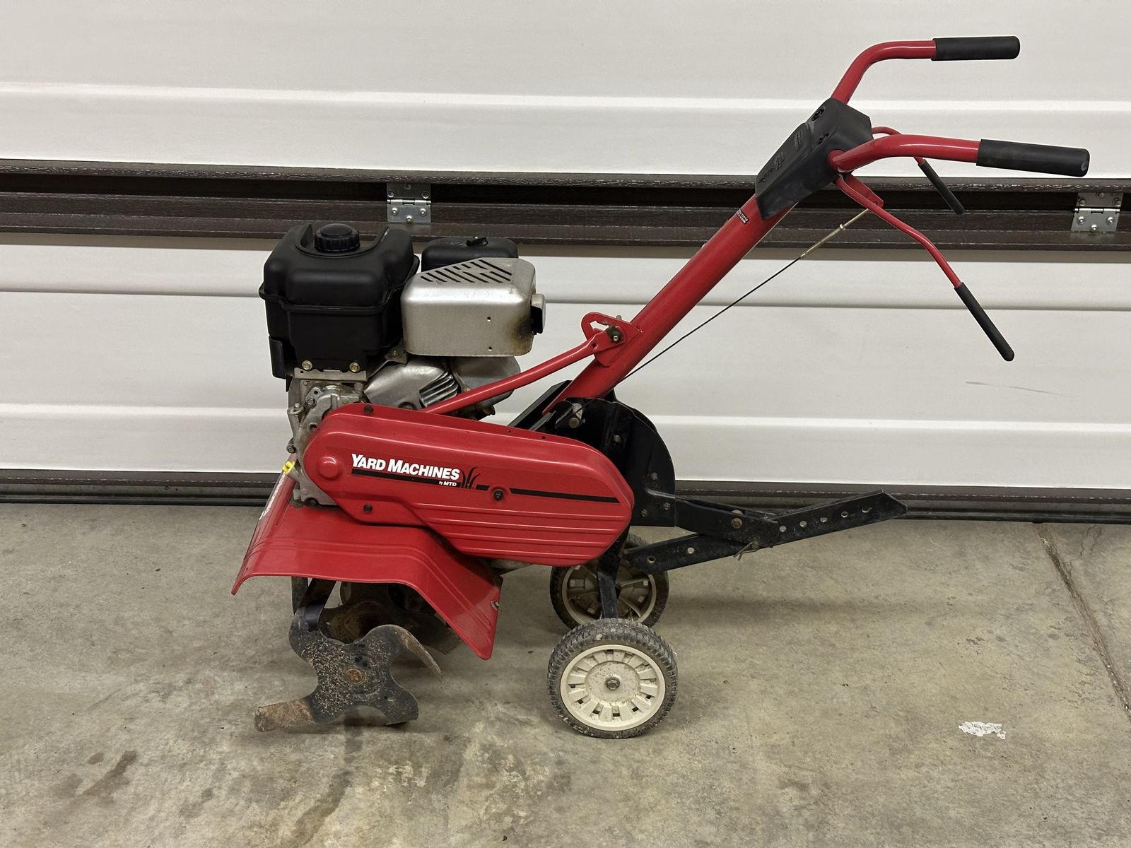 5 HP Yard Machines by MTD Rototiller