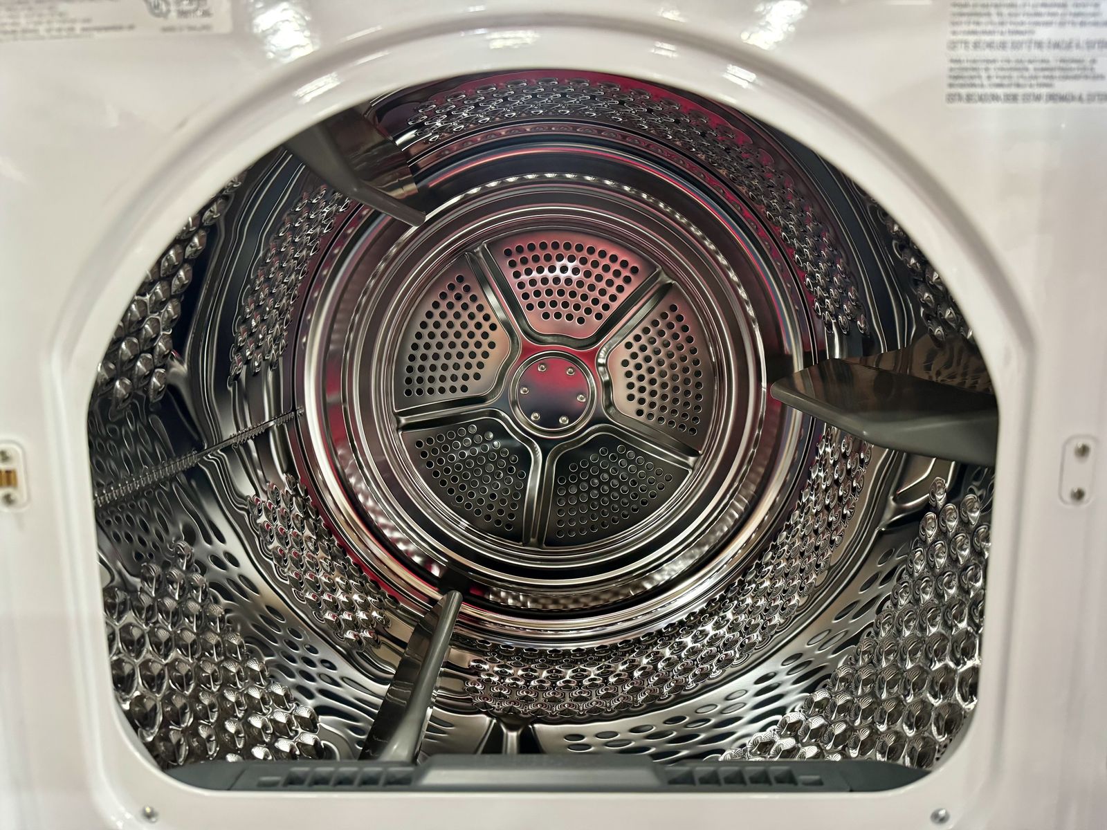 Main image 3