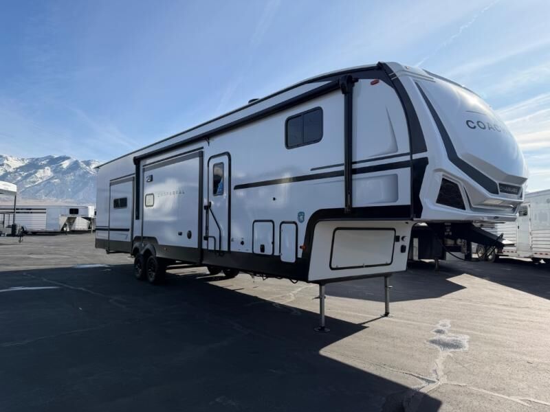 New 2026 Coachmen RV Chaparral 381DBL