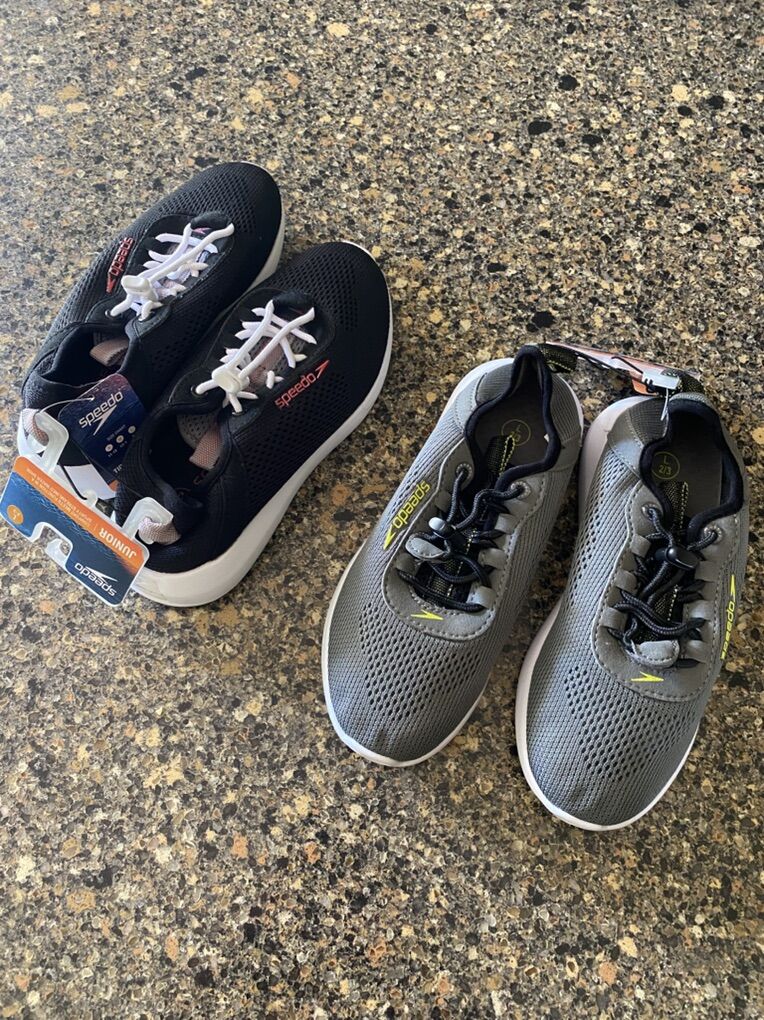 Speedo Kids Water Shoes Size Large