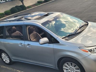 2015 Toyota Sienna Limited Premium 7-Passenger