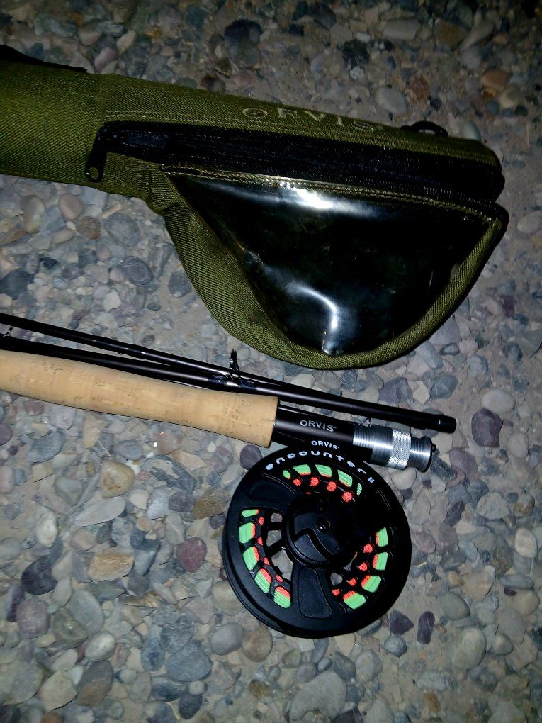 Orvis Encounter II Fly Fishing Rod and Reel Outfit with Carrying Case