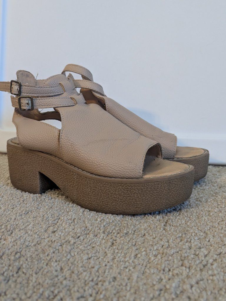 Bohme Size 8 Nude Platform Open Toe Ankle Strap Sandals with 2-inch Heel