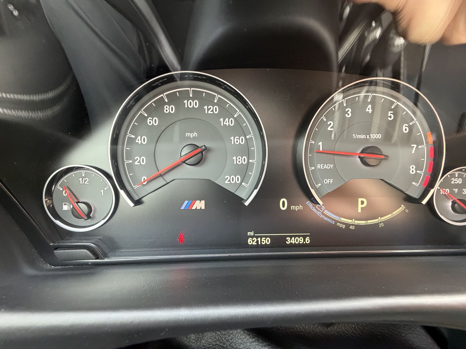 Main image 17