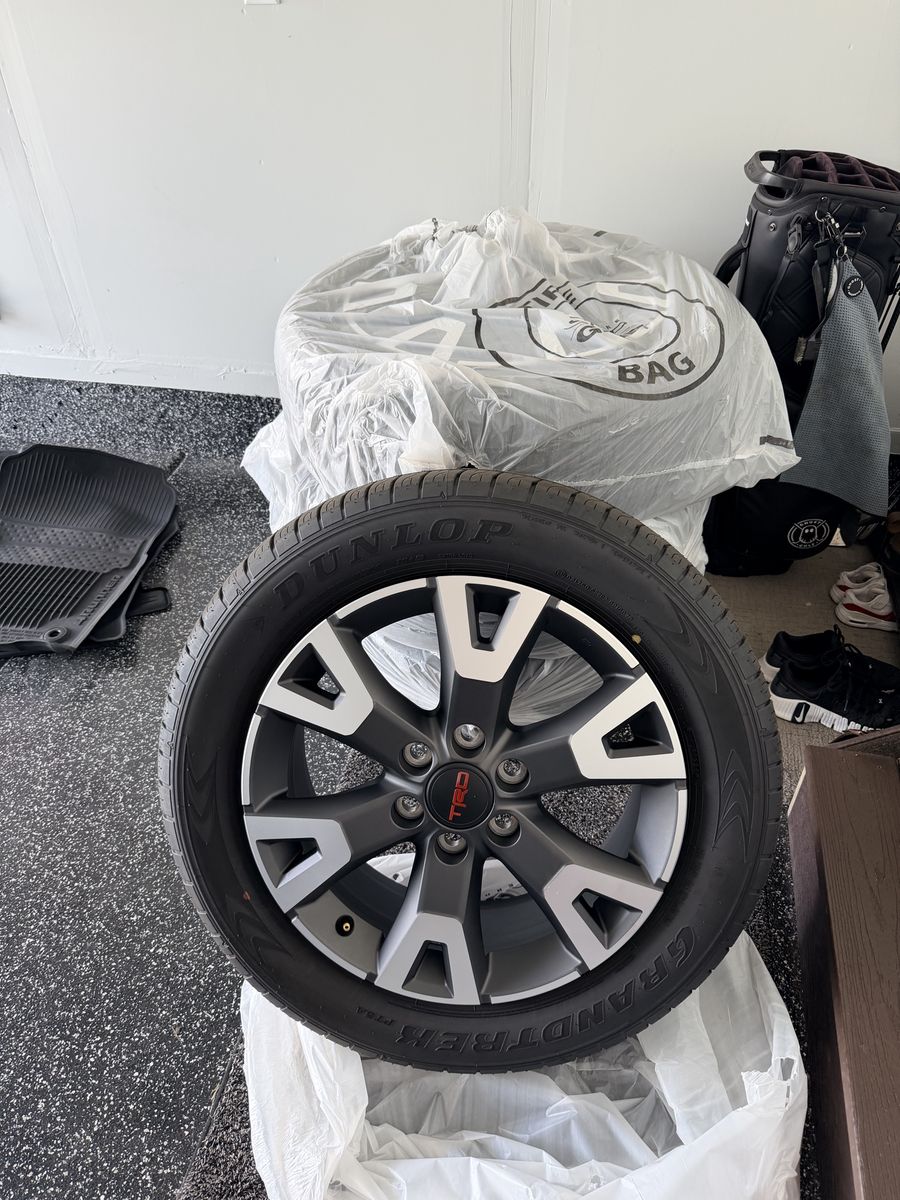2026 4runner stock wheels and tires