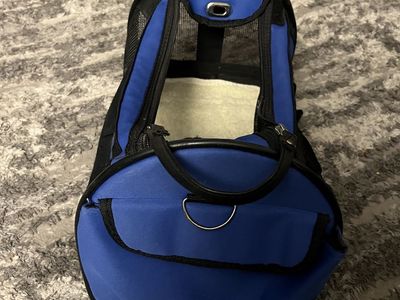 Smallish Pet Carrier Soft-Sided Travel Bag Airline Approved for Small Dogs or Kittens, Blue
