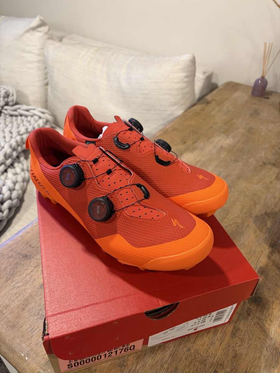 Specialized Recon 3.0 Size 43