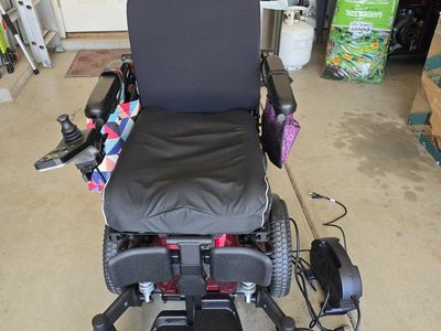 QUANTUM J4E POWER WHEELCHAIR WITH POWER TILT AND I-LEVEL