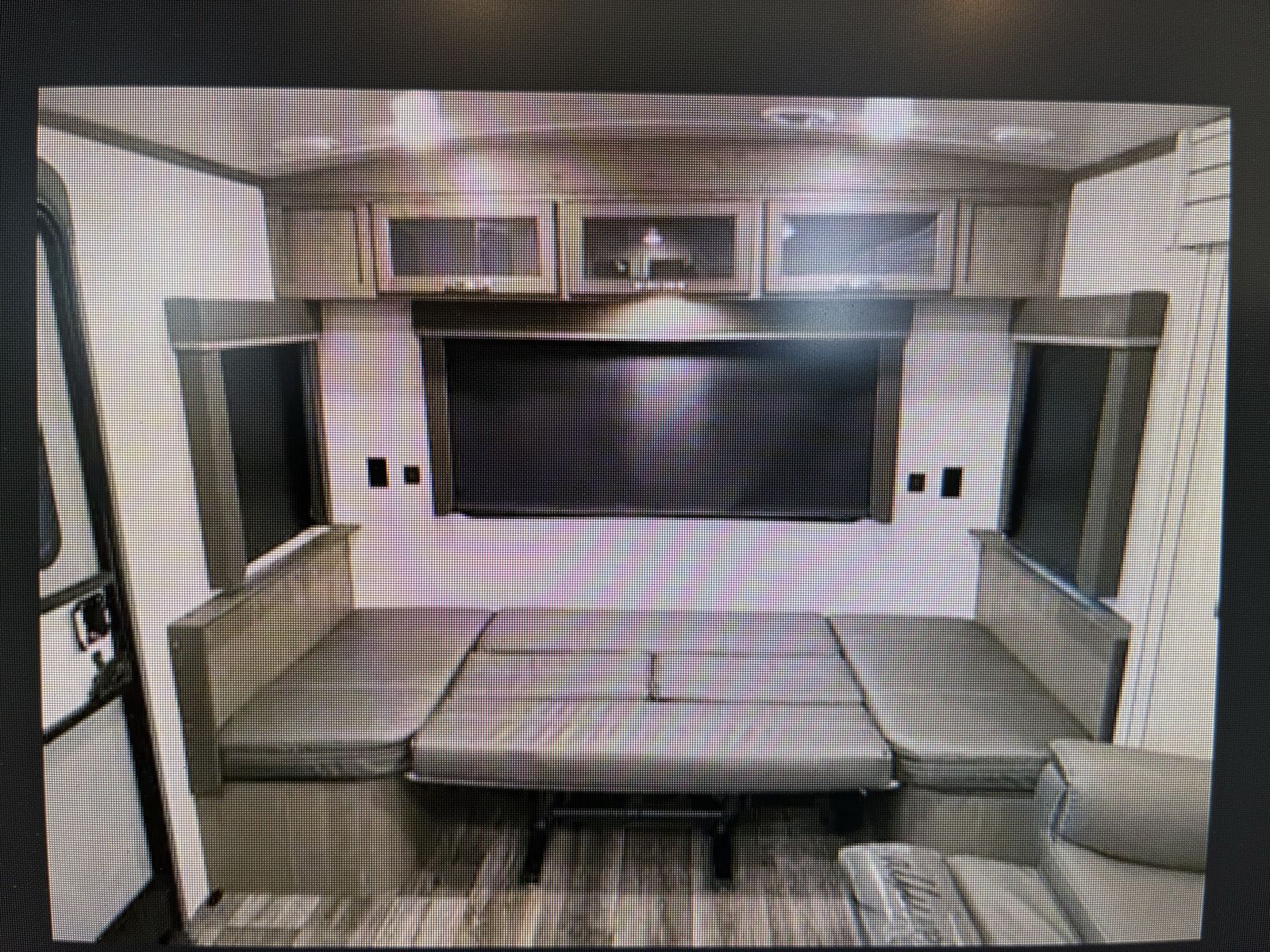 Main image 5