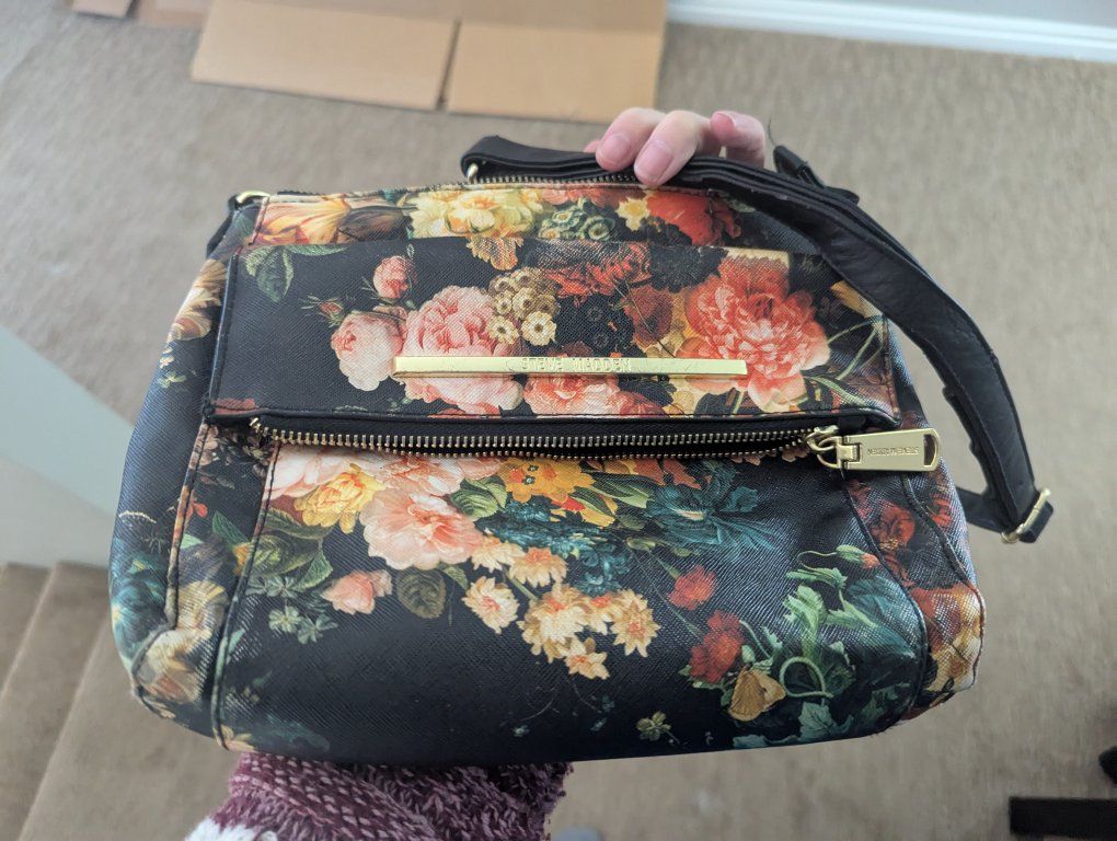 Steve Madden floral purse
