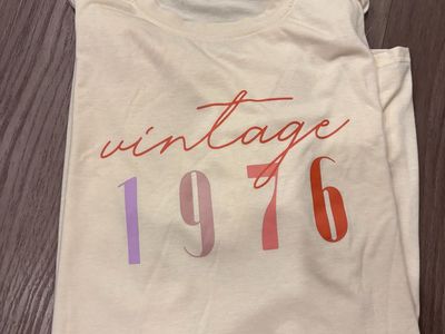 Are you turning 50 this year? NWOT Women’s Vintage 1976 T-Shirt XXL