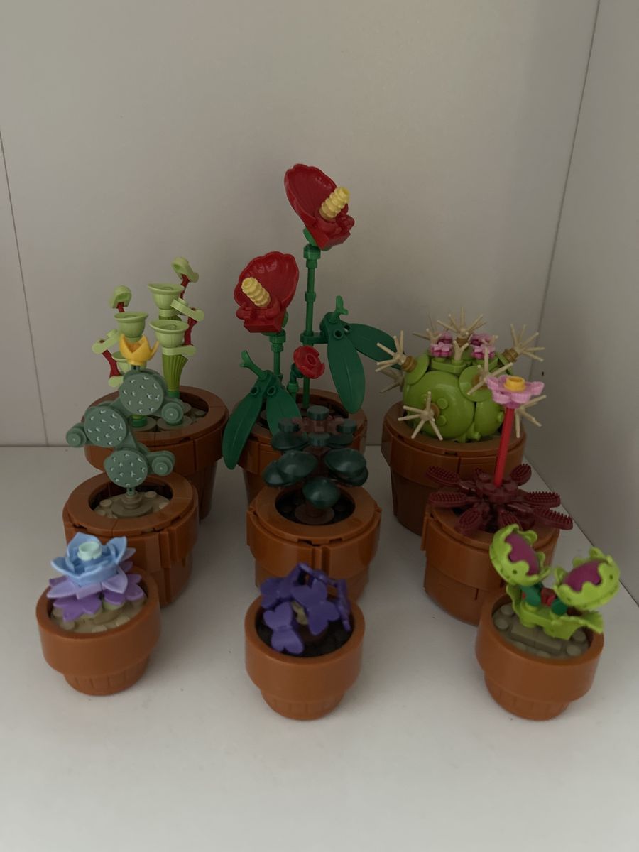 Full Lego plant set