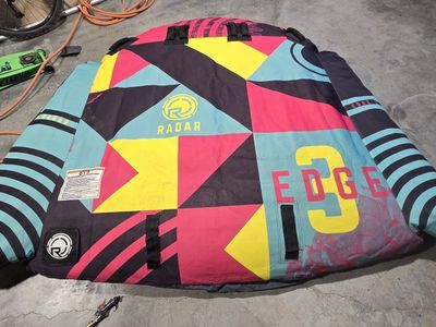 Radar Edge 3-Person Towable Water Tube