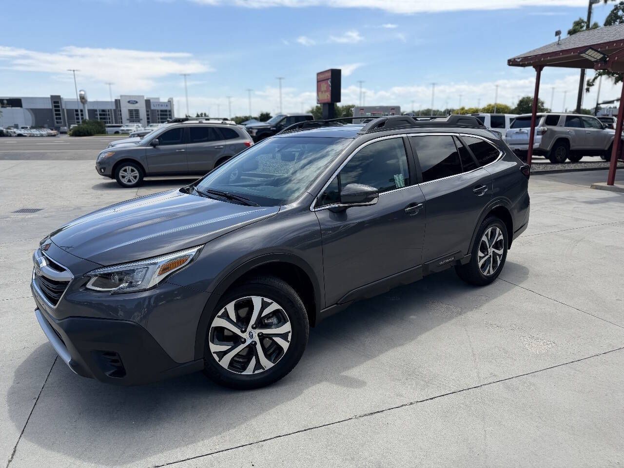 2022 Subaru Outback Limited XT