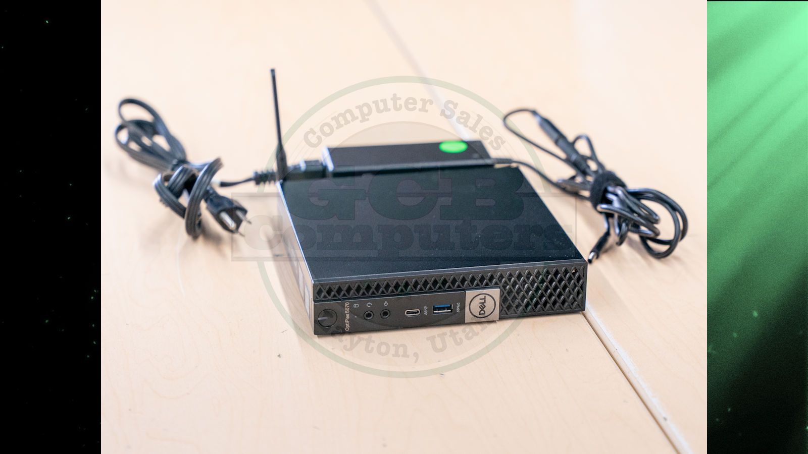 Dell OptiPlex Micro / Mini PC i5-9500T 256GB SSD 16GB RAM WiFi Bluetooth Windows 11 Computer