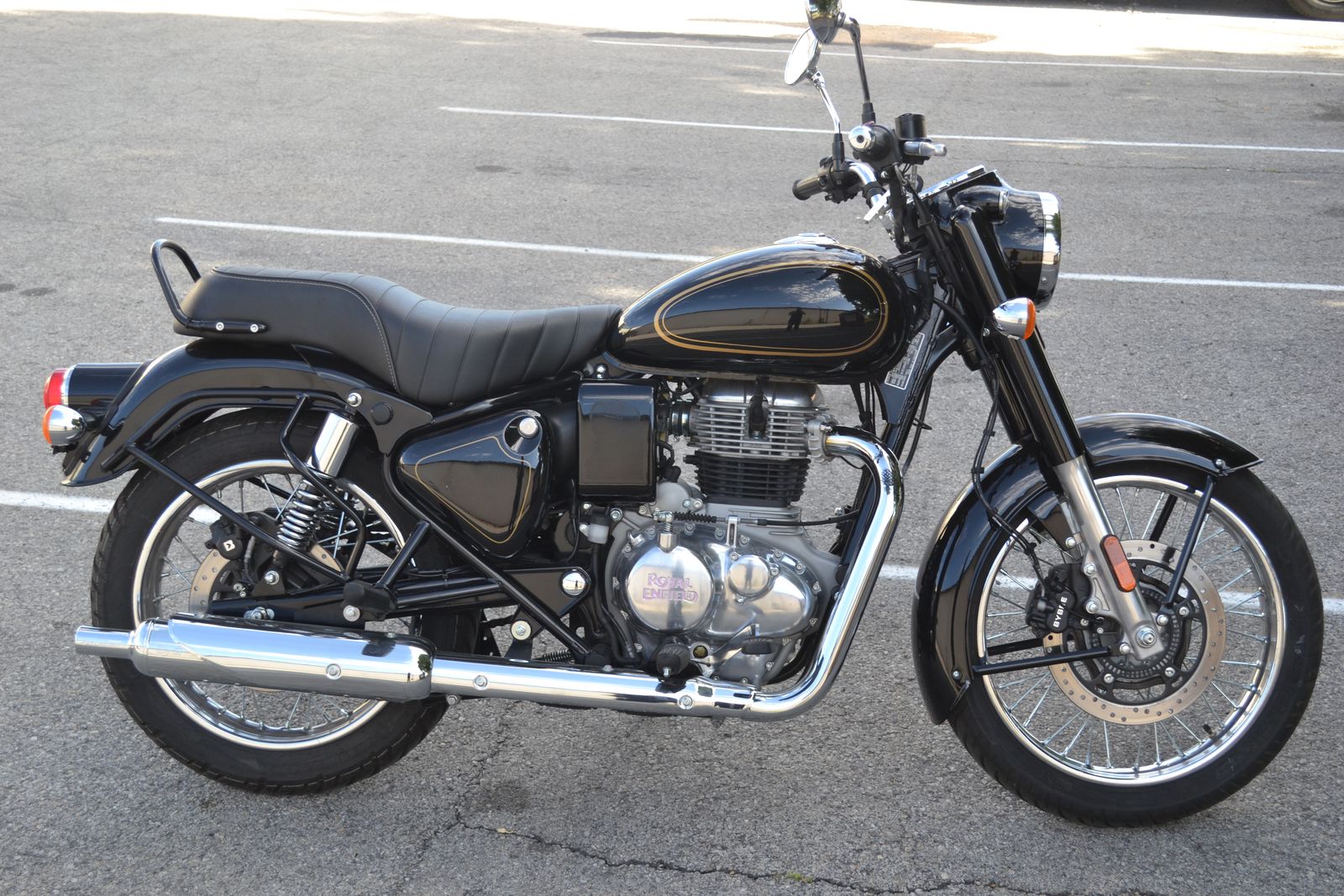 2024 Royal Enfield Bullet 350 - Cafe Cruiser