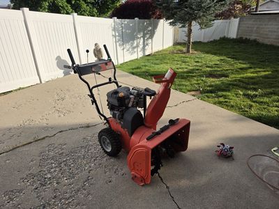 Aliens 624E Snowblower