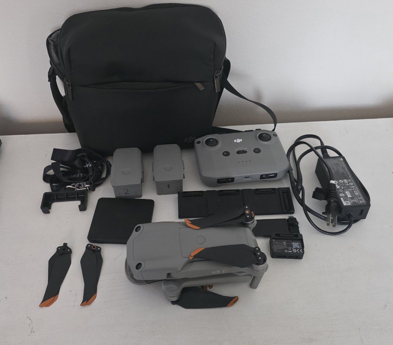 DJI Air 2S Fly More Combo Drone with Smart Controller, ND Filters & 3 Batteries - Used Excellent