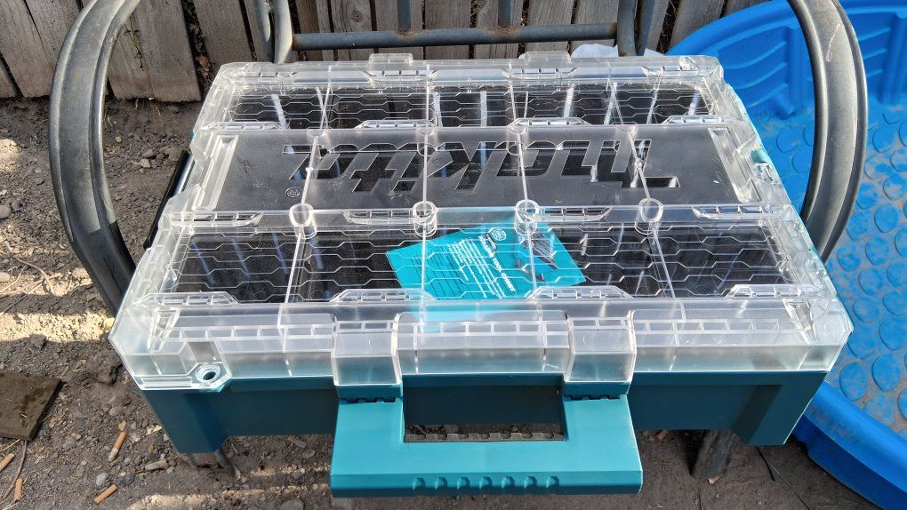 makita stackable tool box