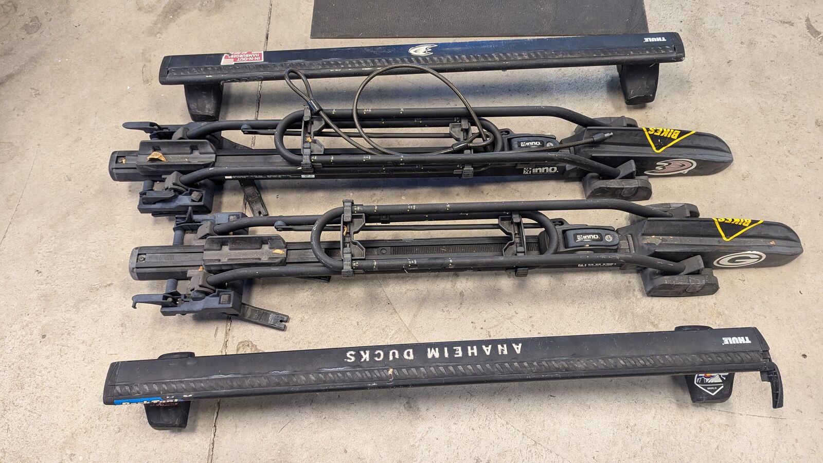 Thule & Inno Roof Rack for 2 bikes