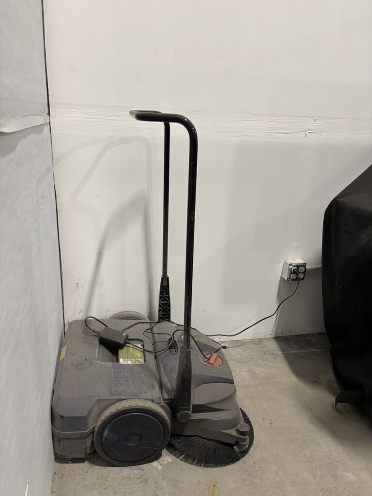 Industrial Powered Floor Sweeper