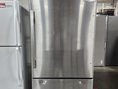 WHIRLPOOL STAINLESS STEEL TOP FRIDGE AND BOTTOM FRIDGE! W-WARRANTY