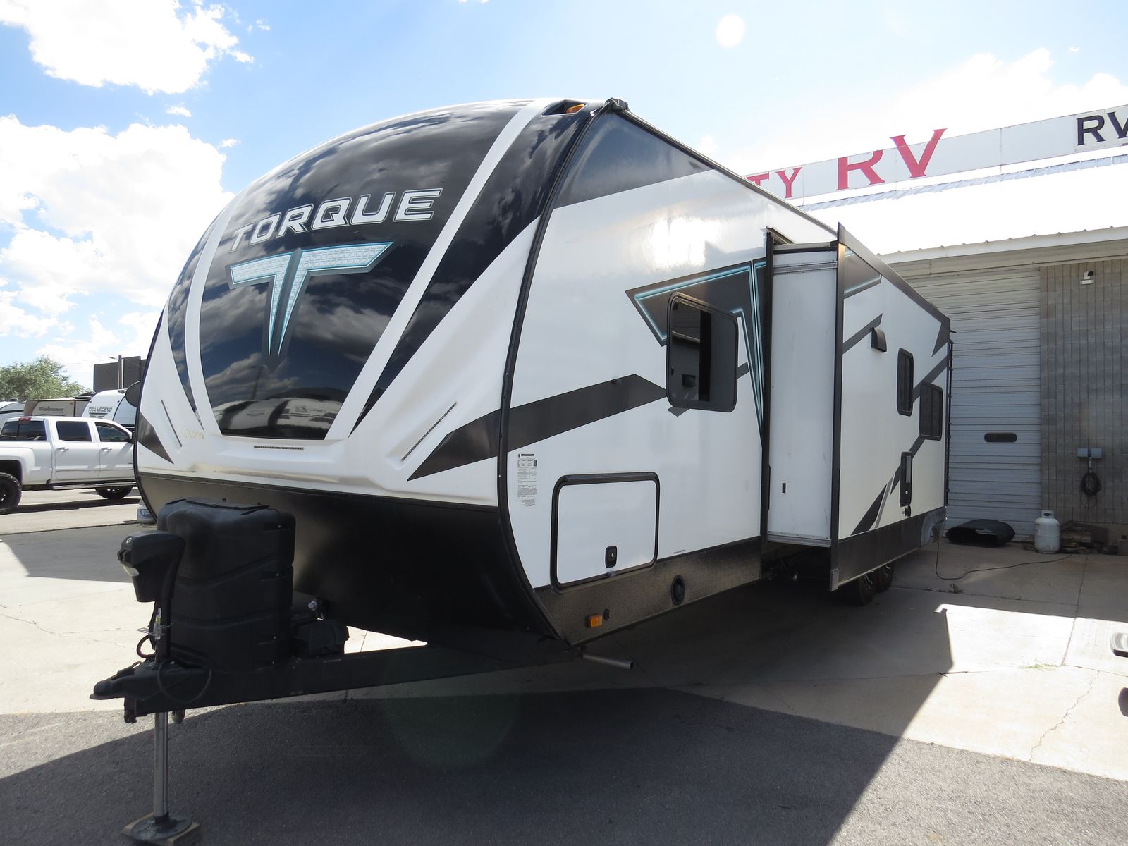 2022 Heartland Torque 285 (16' Garage!)