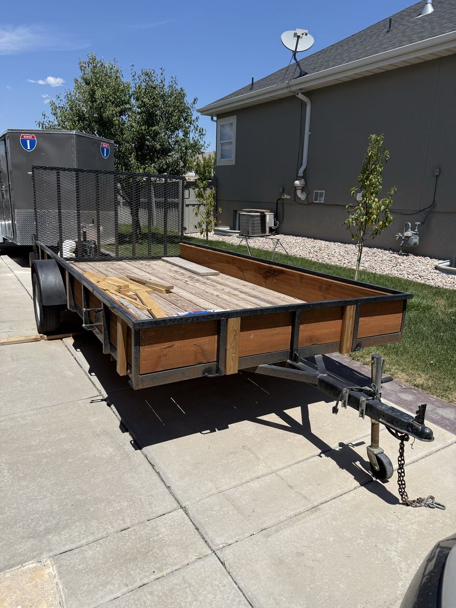 7 x 14’ single axle utility trailer