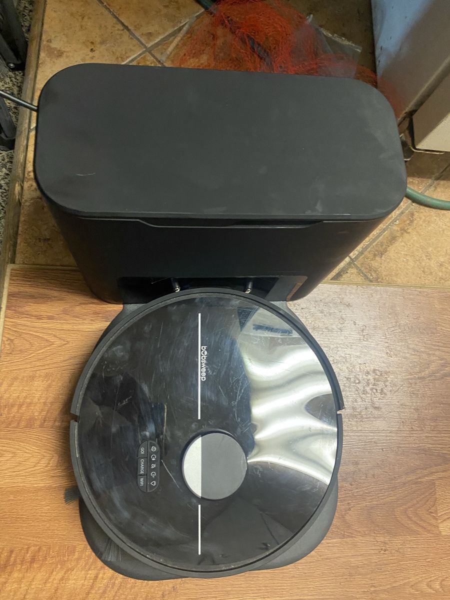 Robo vacuum bobsweep