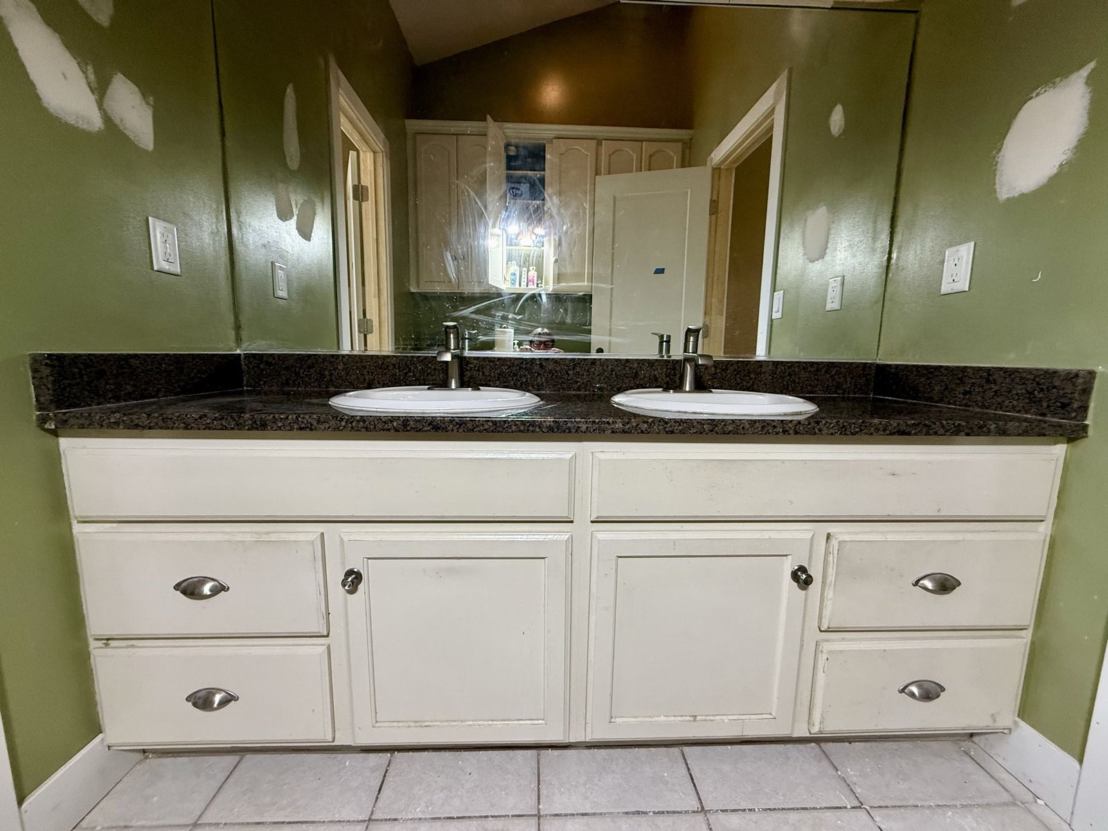Double sink Vanity with Granite countertop