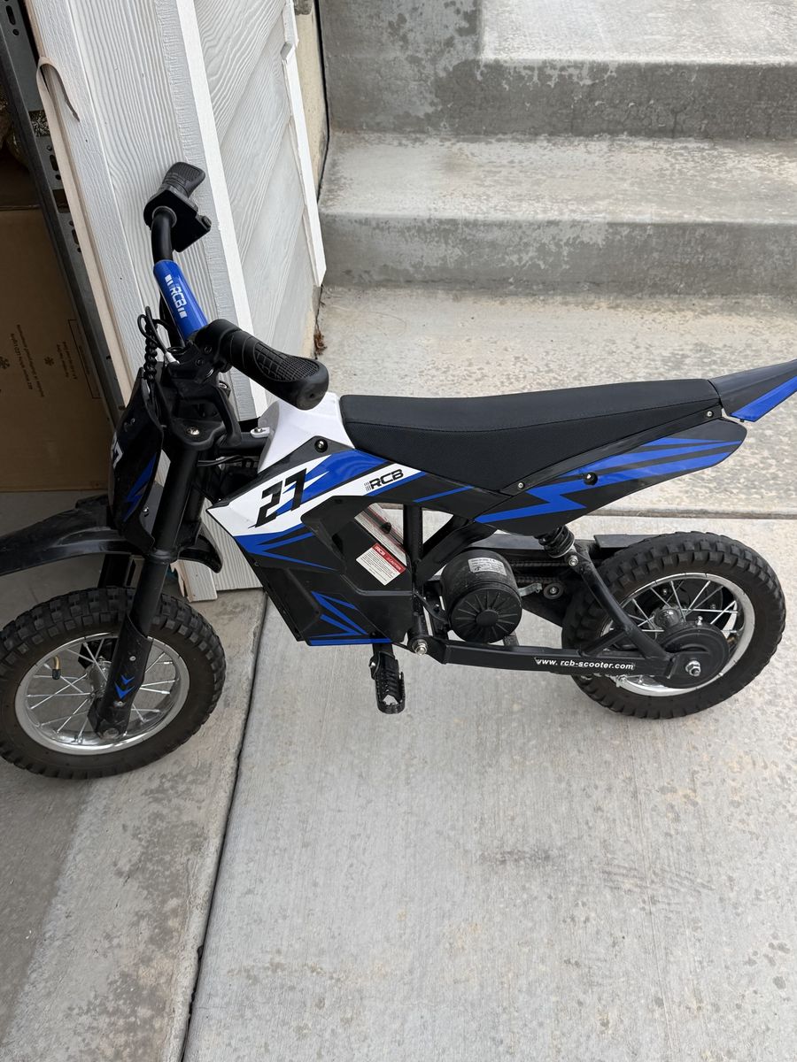 RCB Kids Electric Dirt Bike - Blue/Black/White