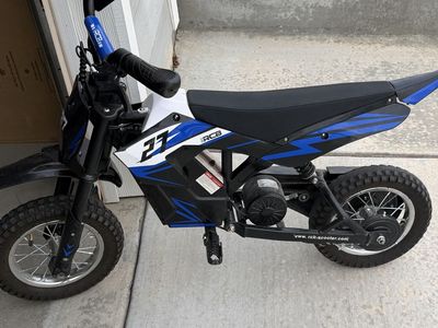 RCB Kids Electric Dirt Bike - Blue/Black/White