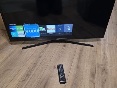 43" Samsung