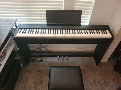 Roland FP-30X Digital Piano Bundle