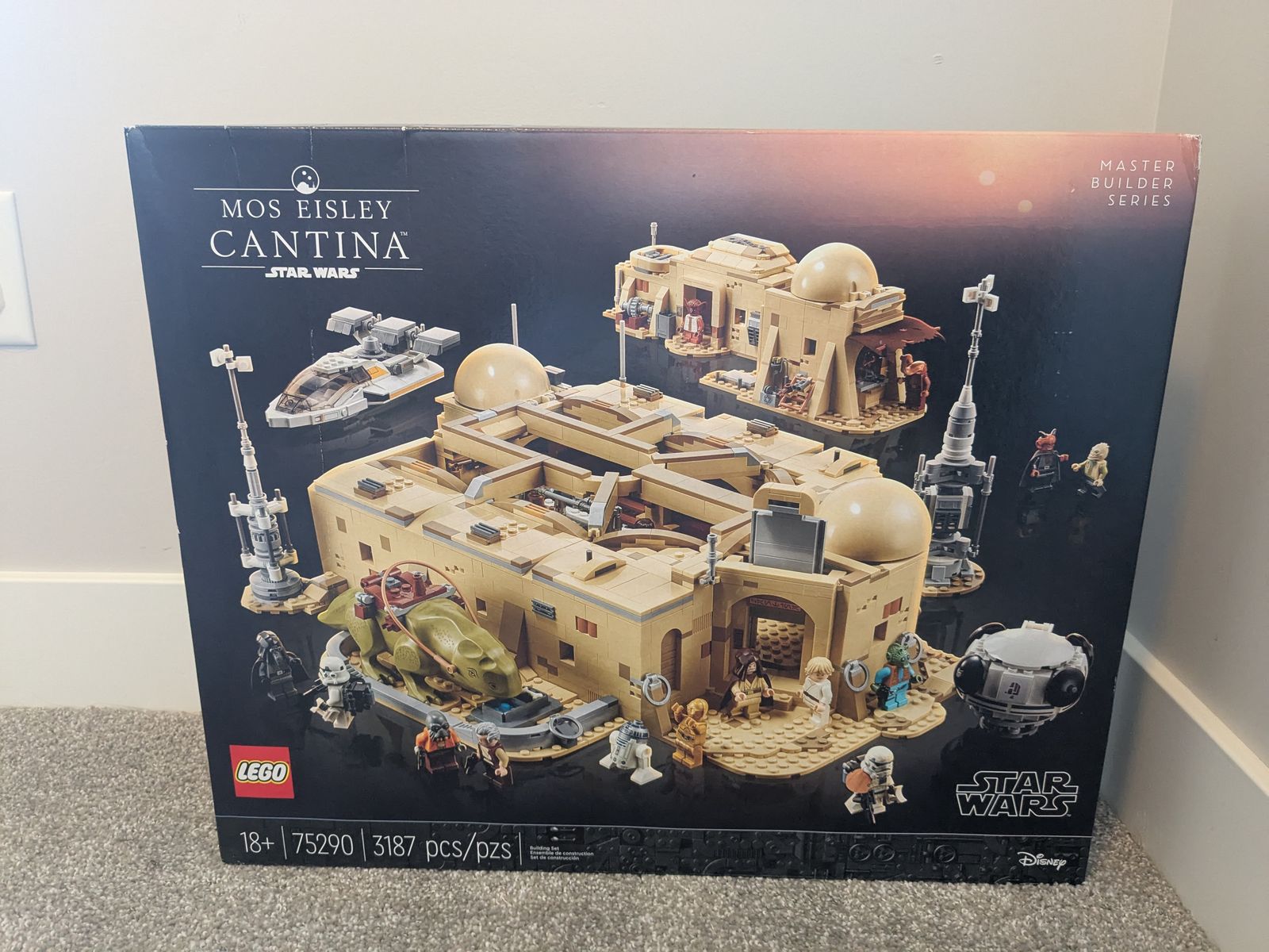 LEGO 75290 Sealed Brand New