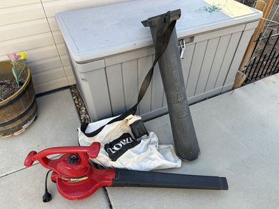 Toro leaf blower