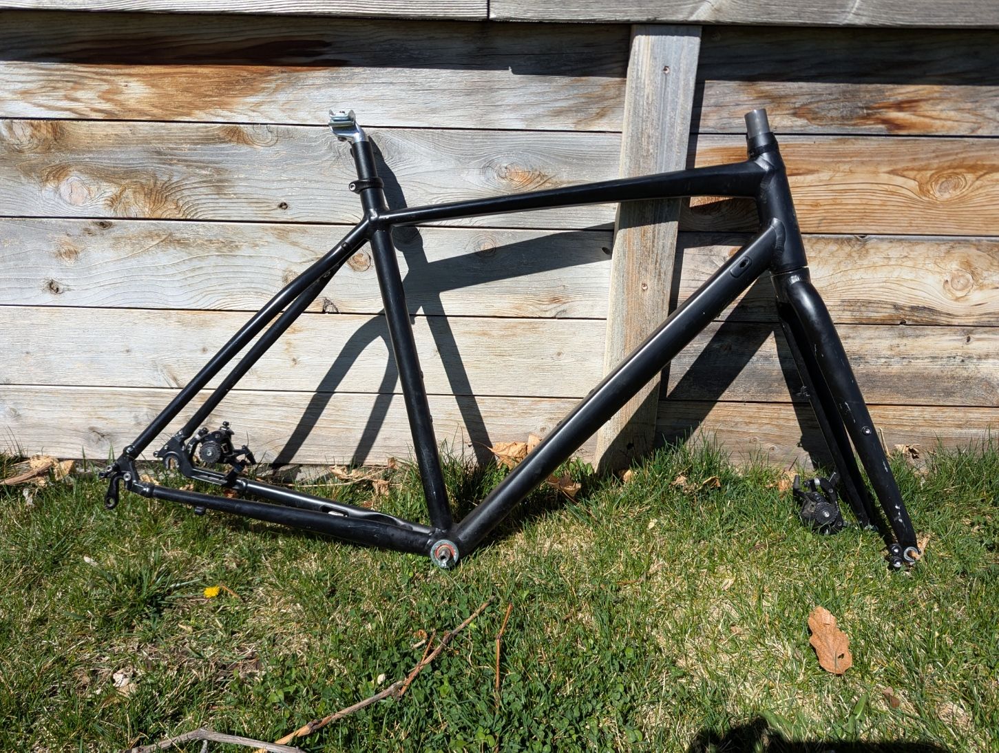 Trek FX Frame + Fork + Seat Post + Avid BB7 Road Disc Calipers