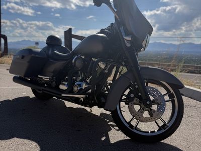 2016 Matte Gray Harley-Davidson Street Glide Touring Motorcycle **obo serious inquiries only**