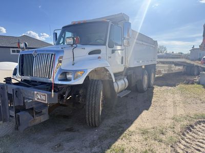 Dump truck/plow truck