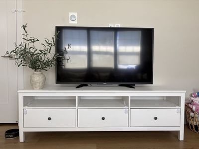 Ikea Hemnes White Media Console Stand