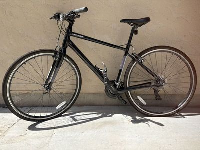 2019 Cannondale Quick Hybrid Bike