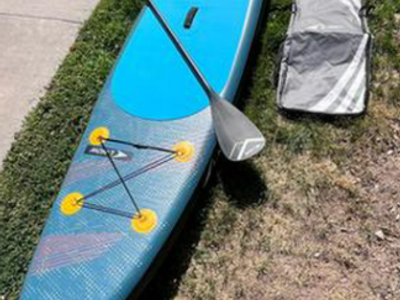New in box 10'6 Paddle Board