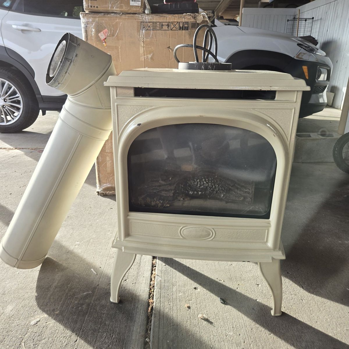 Gas stand alone fireplace