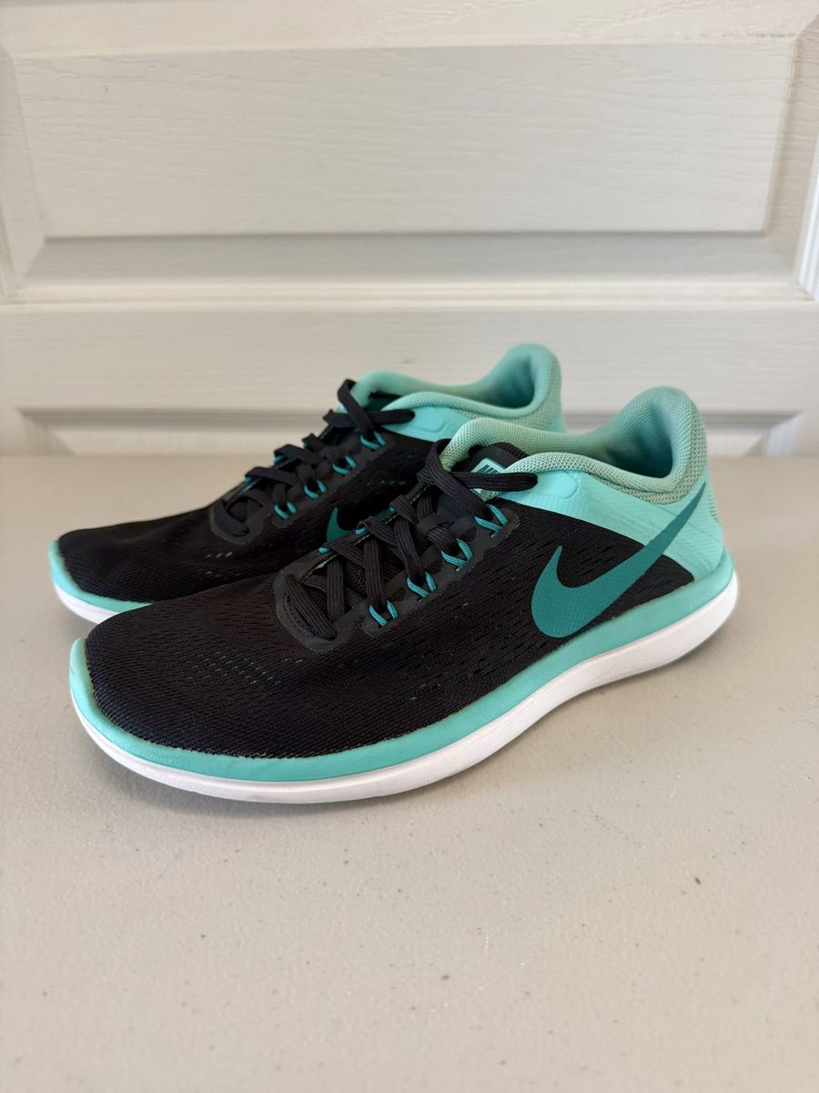 Womens 6.5 Nike Flex Shoes Sneakers