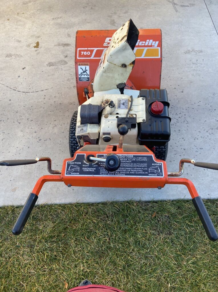 Simplicity 760 Snowblower