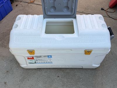 Igloo Contour 165 Qt Marine Cooler White - Large Capacity, Fishing Ruler Lid