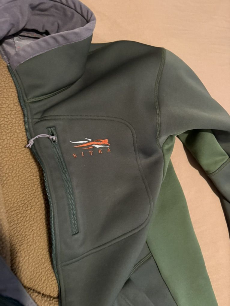sitka travese jacket M