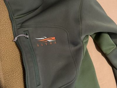 sitka travese jacket M